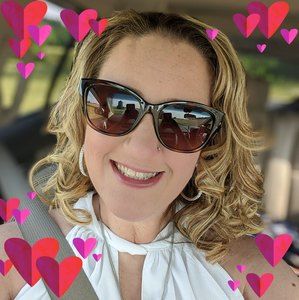 Meet your Posher, Tracy